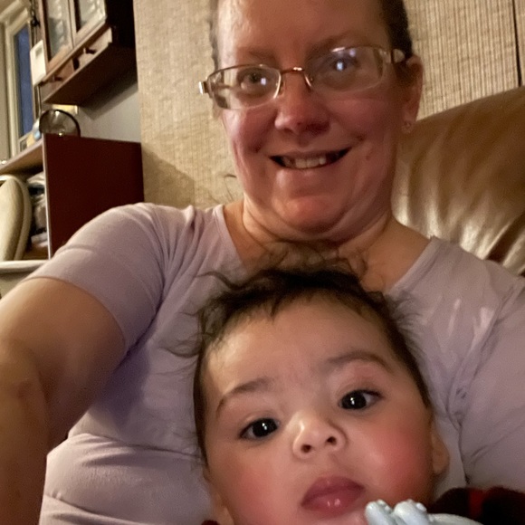 Meet your Posher, Carin - Picture 4 of 5